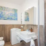 Apartment La Casa Di Nino By Rent Como