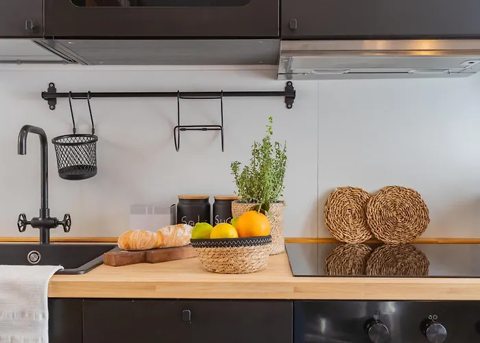 La Casa Di Nino By Rent Como