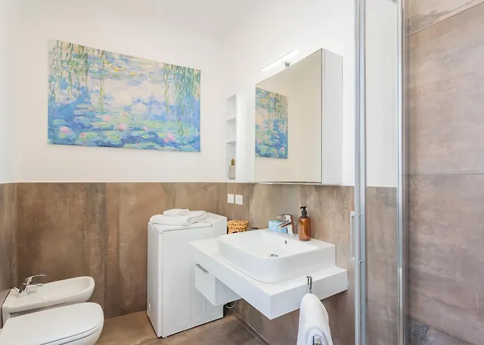 Apartment La Casa Di Nino By Rent Como