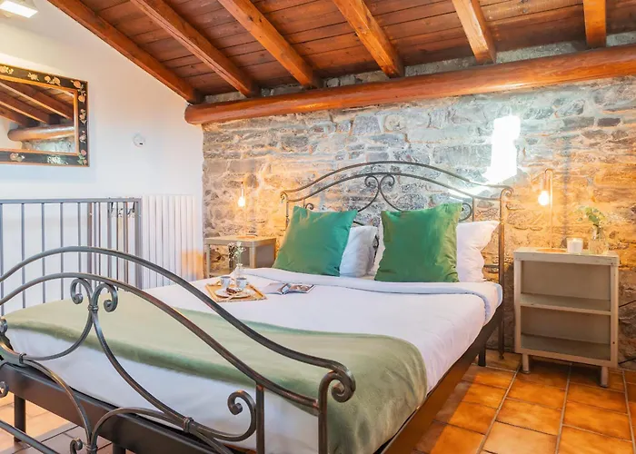 La Casa Di Nino By Rent Como