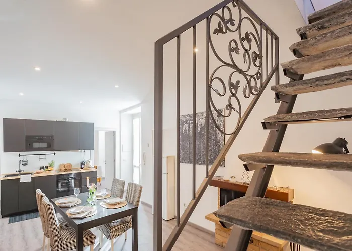 La Casa Di Nino By Rent Como