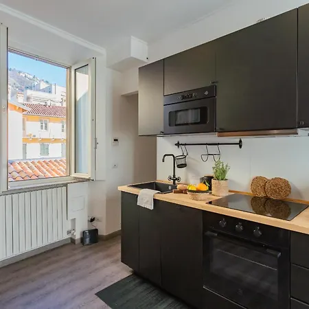 La Casa Di Nino Como