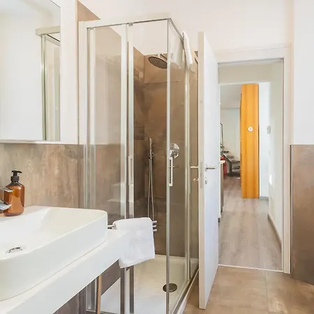 Apartamento La Casa Di Nino By Rent Como