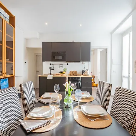 La Casa Di Nino By Rent Apartment Como